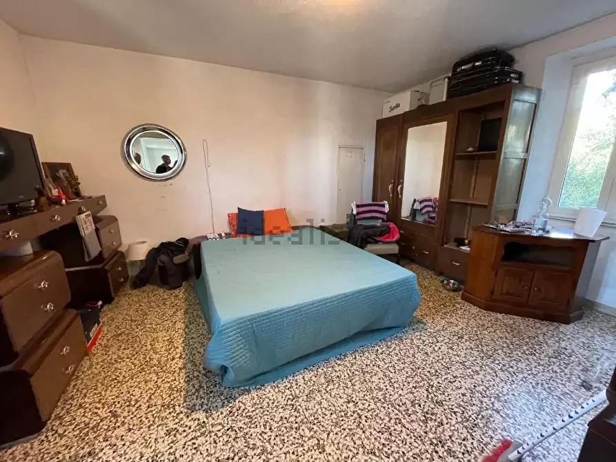 Immagine 4 di Casa semindipendente in vendita  a Seravezza