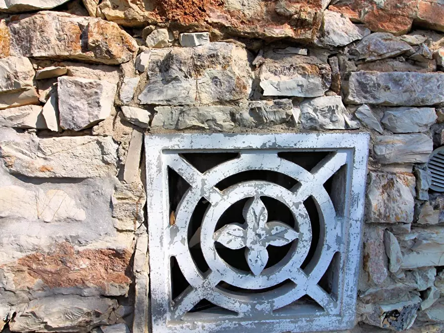 Immagine 18 di Villa in vendita  a Monsummano Terme