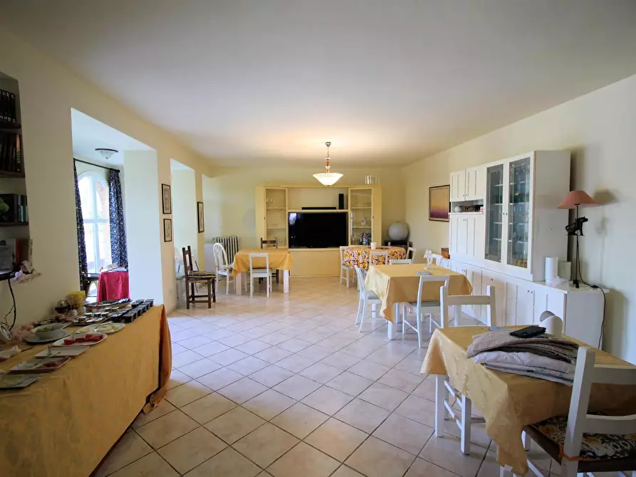 Immagine 16 di Villa in vendita  a Monsummano Terme