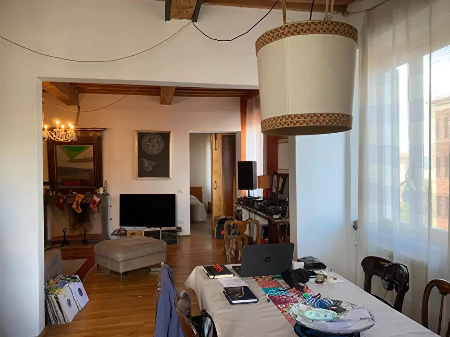 Immagine 26 di Appartamento in vendita  a Livorno