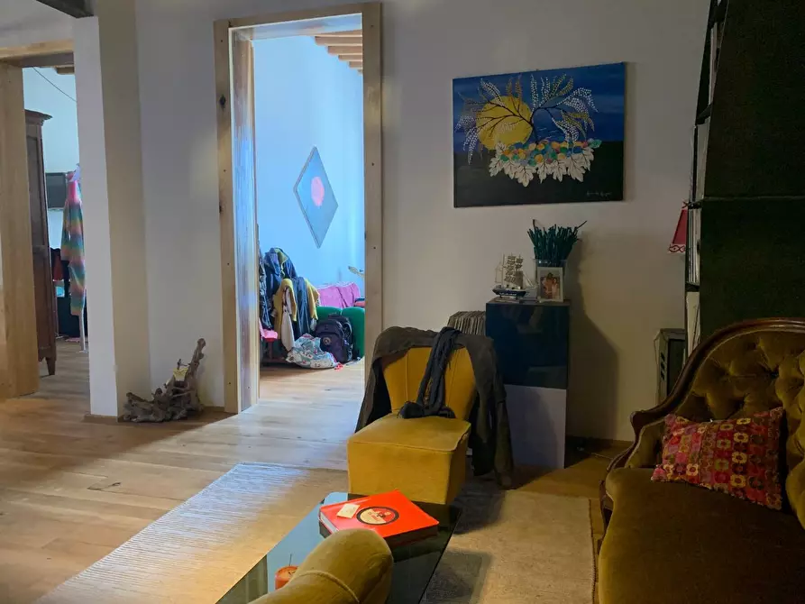 Immagine 14 di Appartamento in vendita  a Livorno