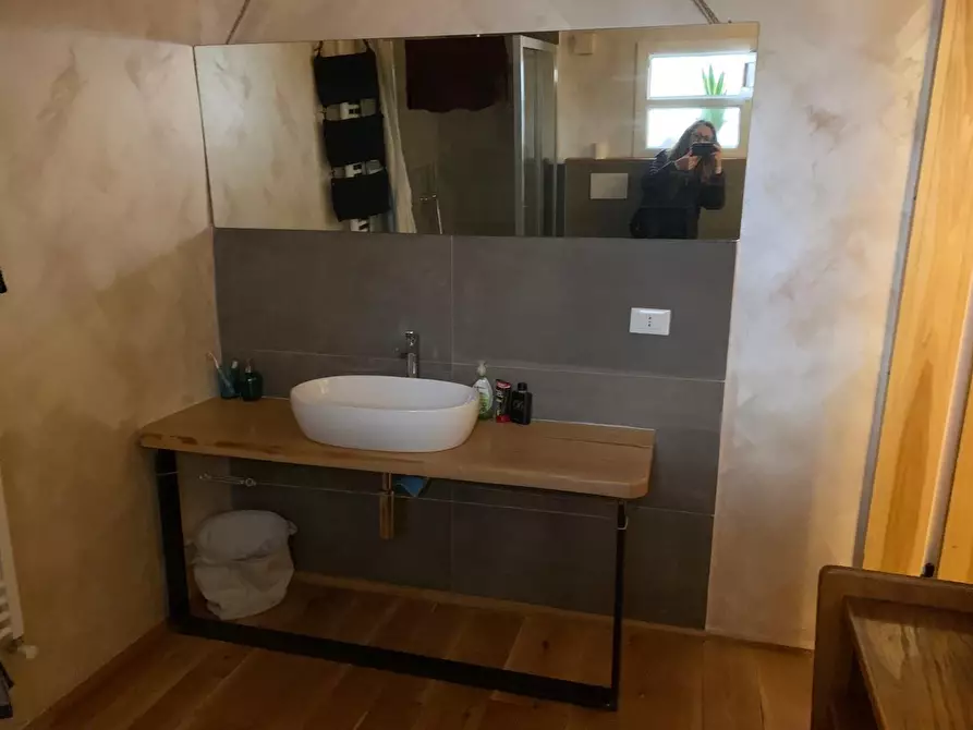 Immagine 49 di Appartamento in vendita  a Livorno