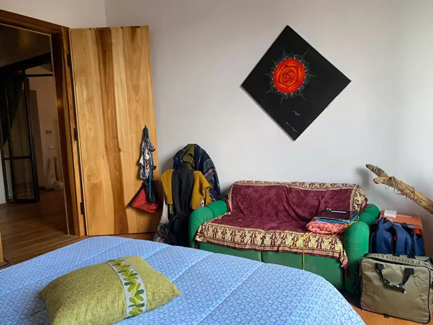 Immagine 9 di Appartamento in vendita  a Livorno