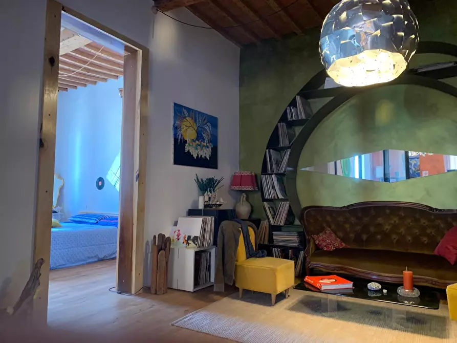 Immagine 11 di Appartamento in vendita  a Livorno