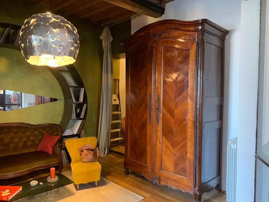 Immagine 45 di Appartamento in vendita  a Livorno