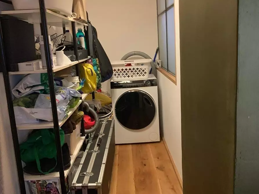 Immagine 46 di Appartamento in vendita  a Livorno