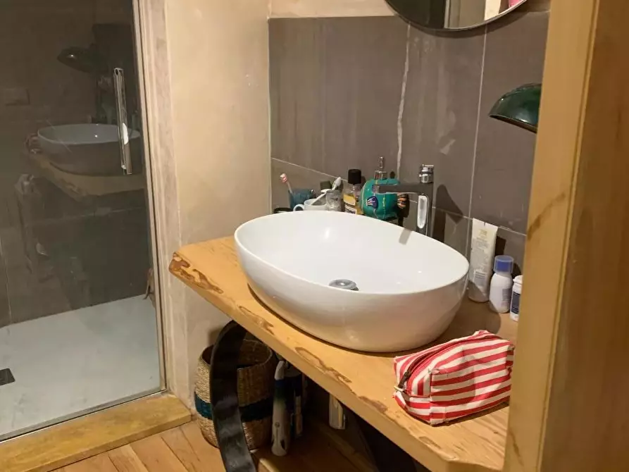 Immagine 39 di Appartamento in vendita  a Livorno