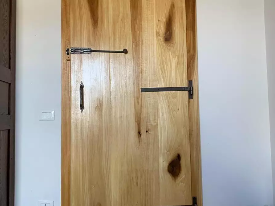 Immagine 48 di Appartamento in vendita  a Livorno