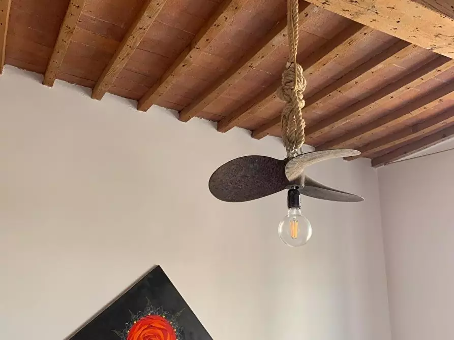 Immagine 47 di Appartamento in vendita  a Livorno