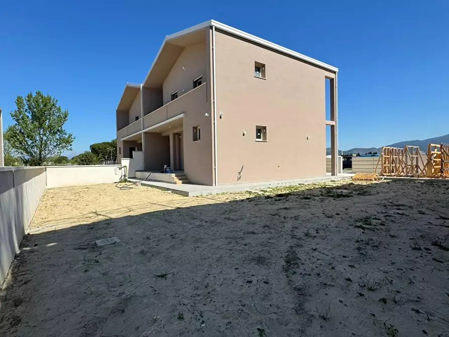 Immagine 10 di Casa bifamiliare in vendita  a Pisa
