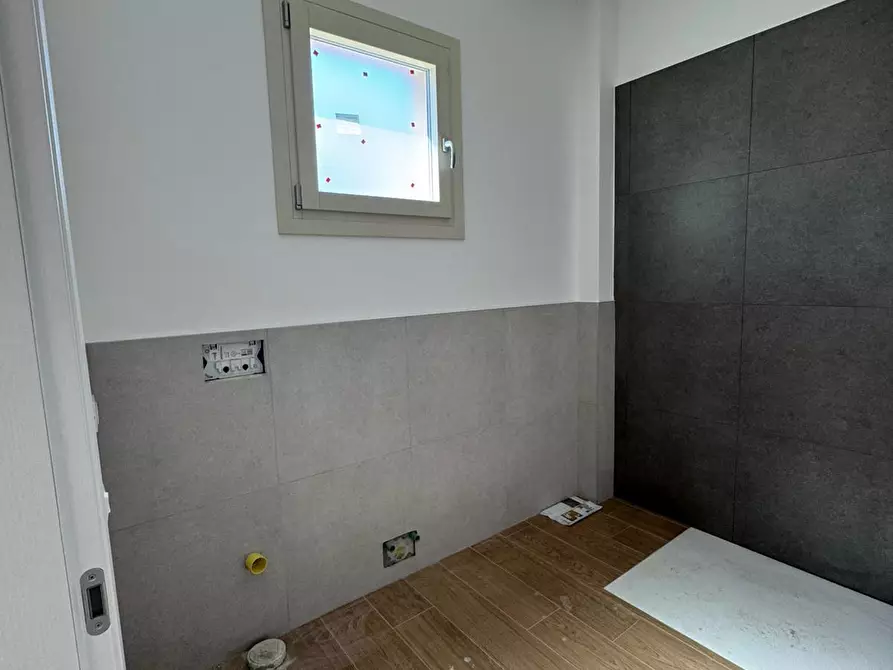 Immagine 14 di Casa bifamiliare in vendita  a Pisa
