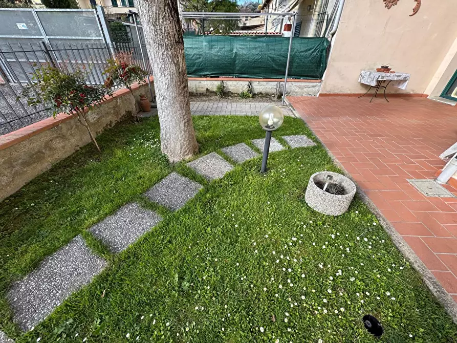 Immagine 11 di Casa semindipendente in vendita  a Castelfiorentino