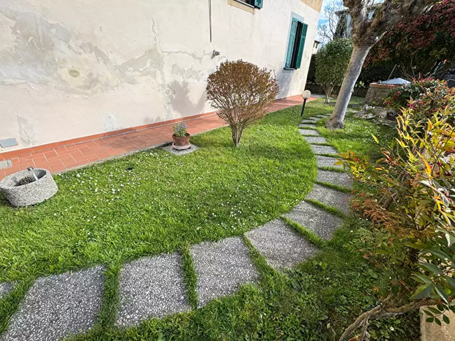 Immagine 13 di Casa semindipendente in vendita  a Castelfiorentino