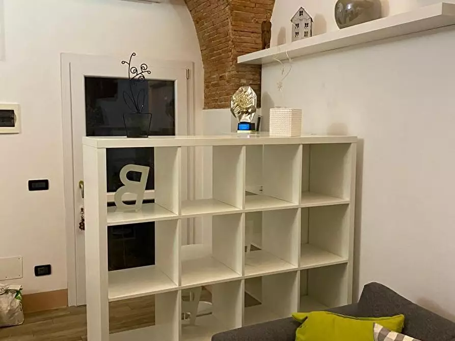 Immagine 6 di Loft/Open space in vendita  a Pontedera