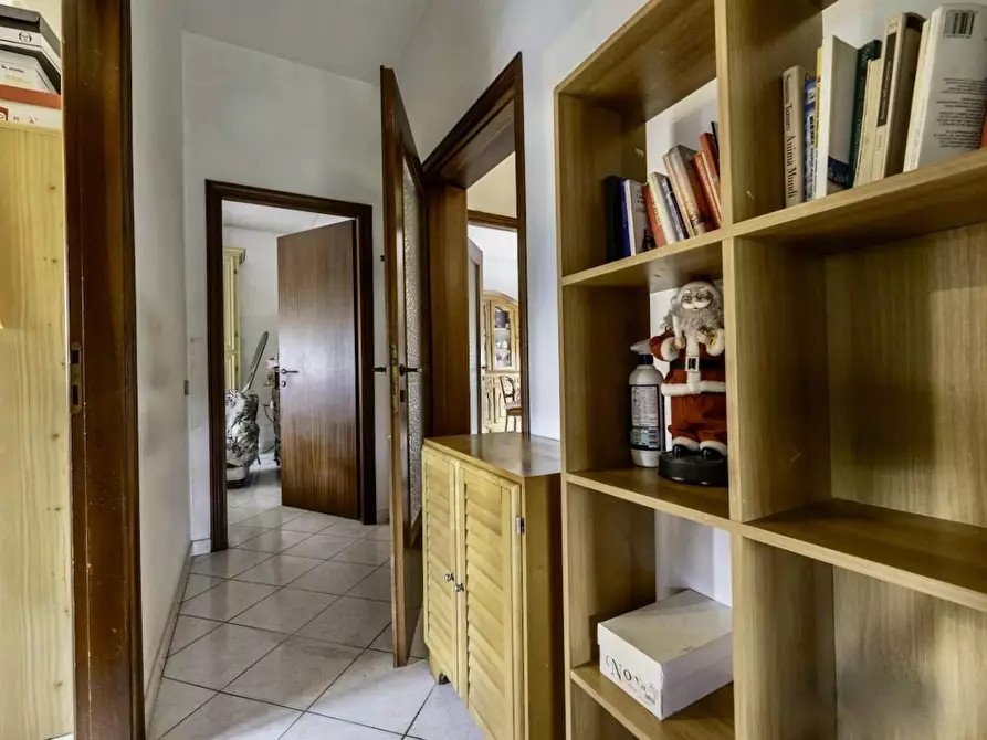 Immagine 18 di Villa in vendita  a San Giuliano Terme