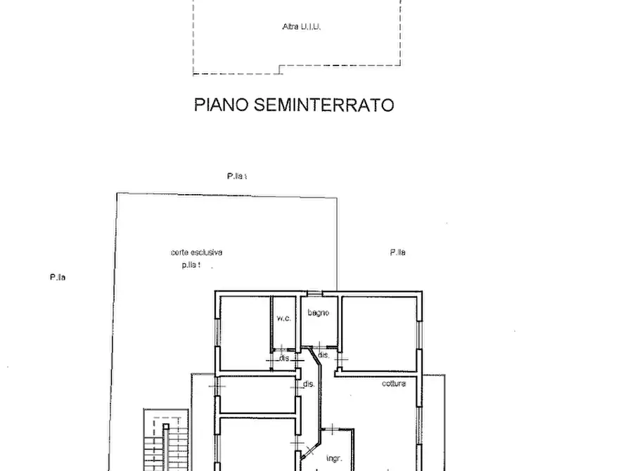 Immagine 2 di Casa bifamiliare in vendita  a Massa