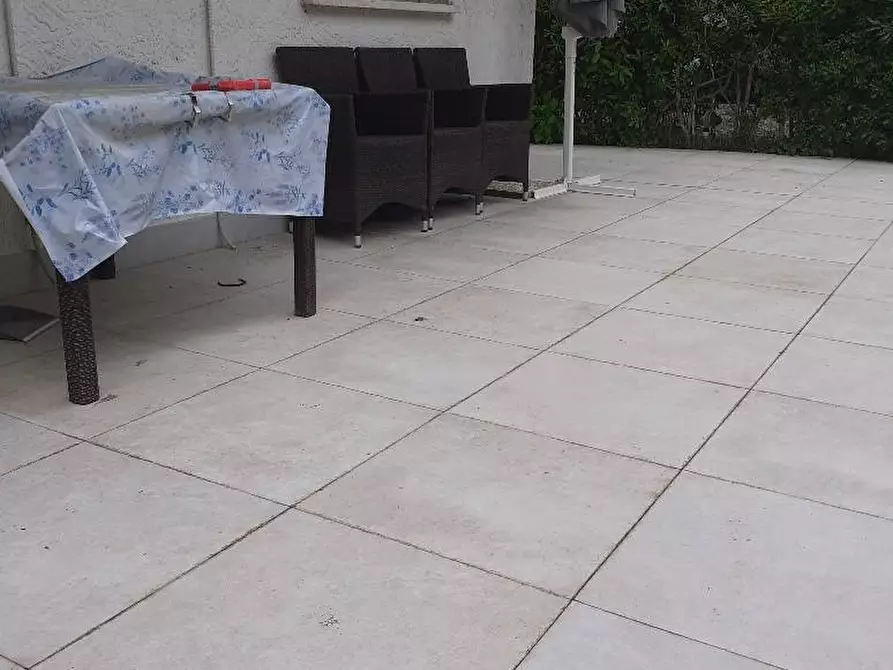 Immagine 15 di Appartamento in vendita  a Massa