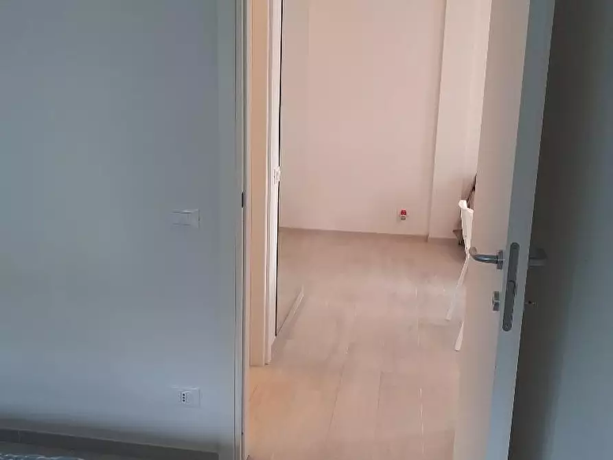 Immagine 22 di Appartamento in vendita  a Massa