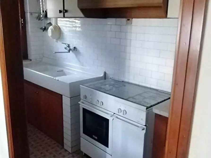 Immagine 14 di Casa indipendente in vendita  a Massa