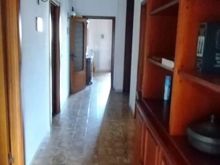 Immagine 26 di Casa indipendente in vendita  a Massa