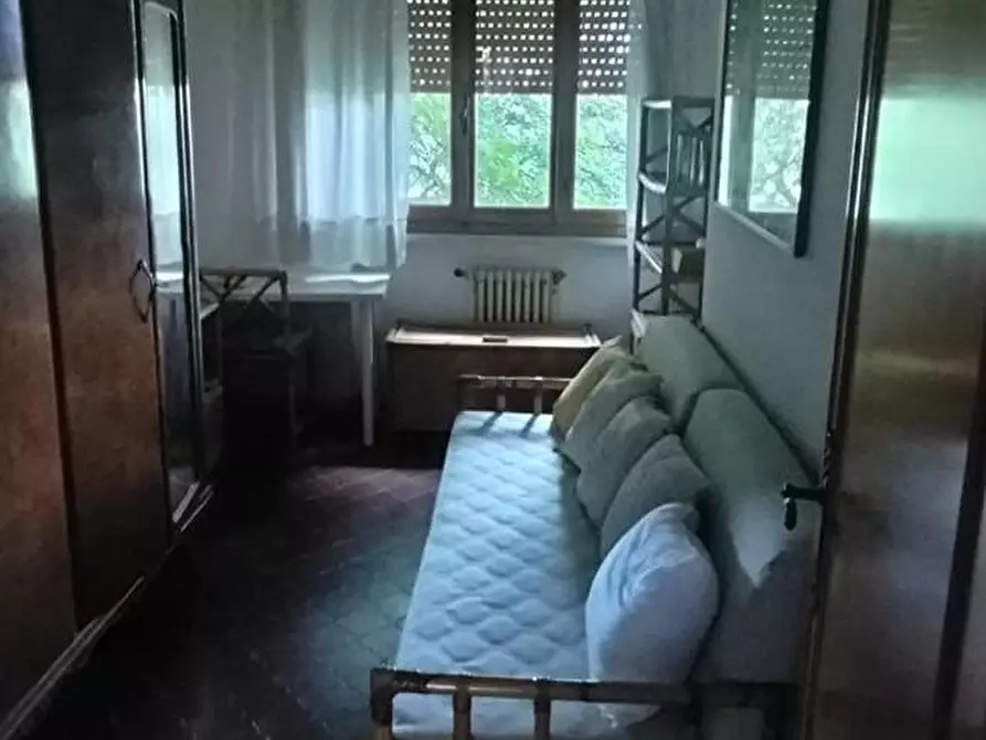 Immagine 19 di Casa indipendente in vendita  a Massa