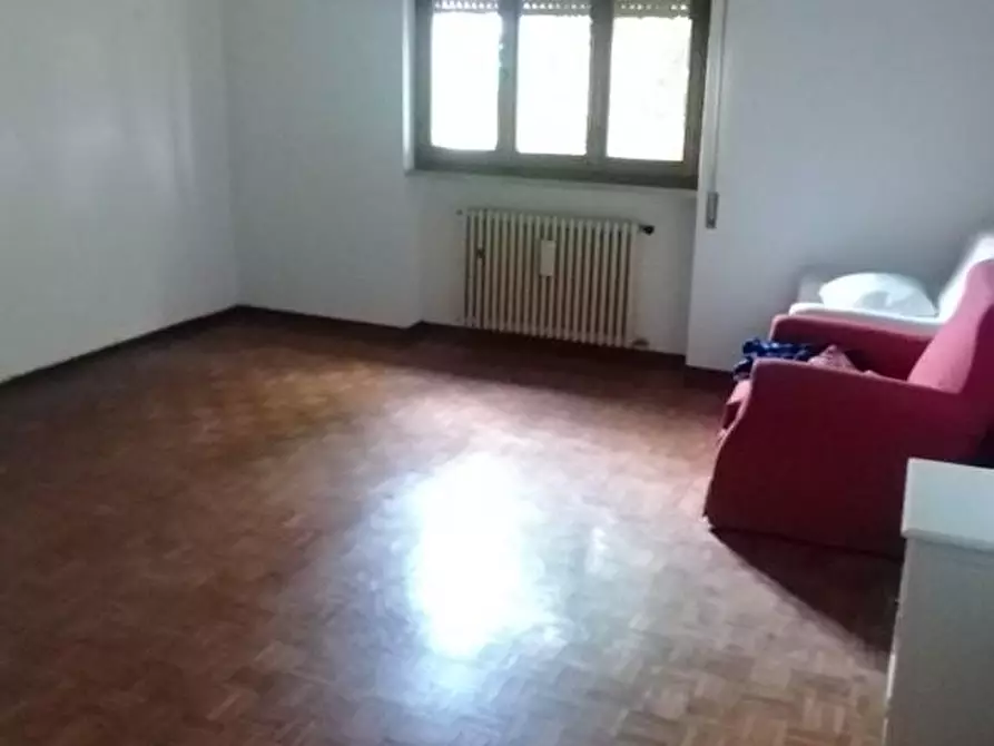 Immagine 22 di Casa indipendente in vendita  a Massa