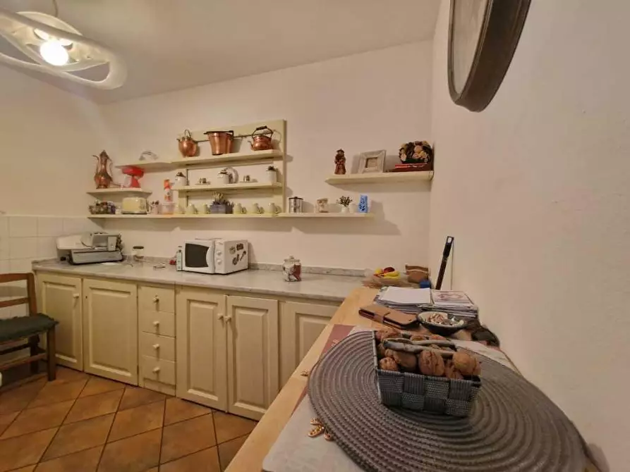 Immagine 39 di Villetta a schiera in vendita  a Carrara