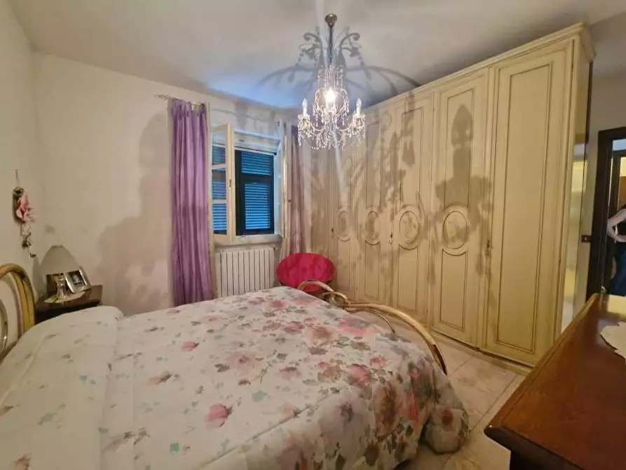 Immagine 21 di Villetta a schiera in vendita  a Carrara