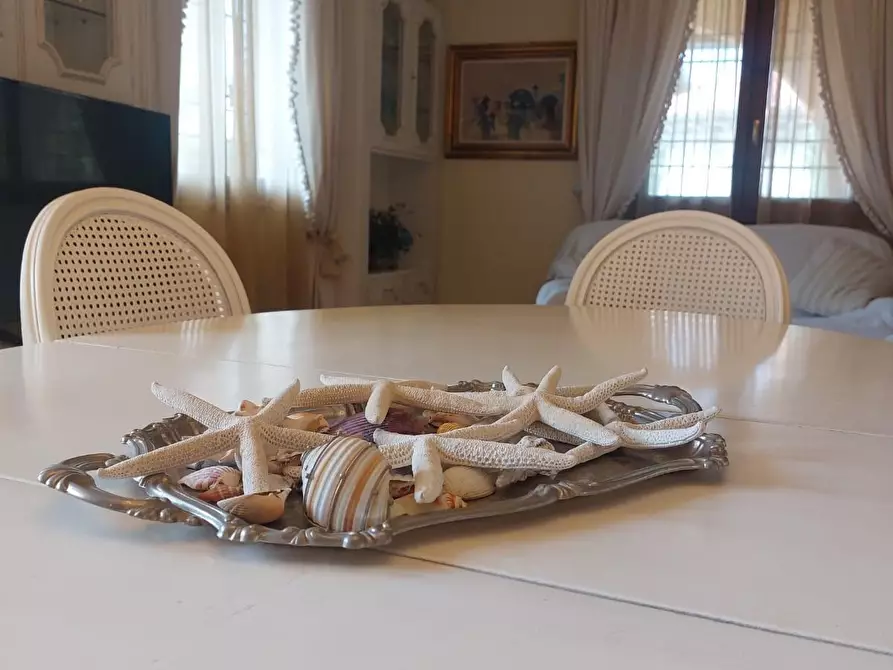 Immagine 9 di Casa bifamiliare in vendita  a Forte Dei Marmi