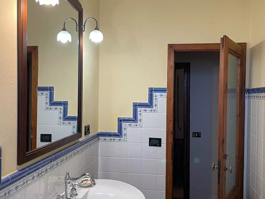 Immagine 62 di Villa in vendita  a Vinci