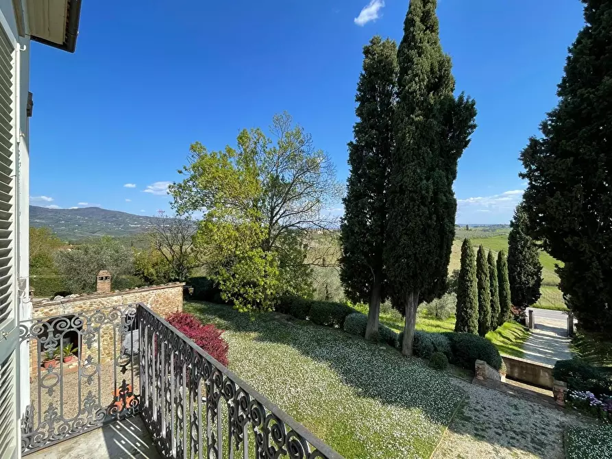 Immagine 21 di Villa in vendita  a Vinci