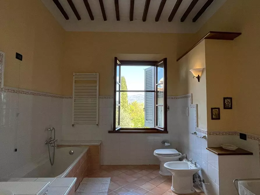 Immagine 59 di Villa in vendita  a Vinci