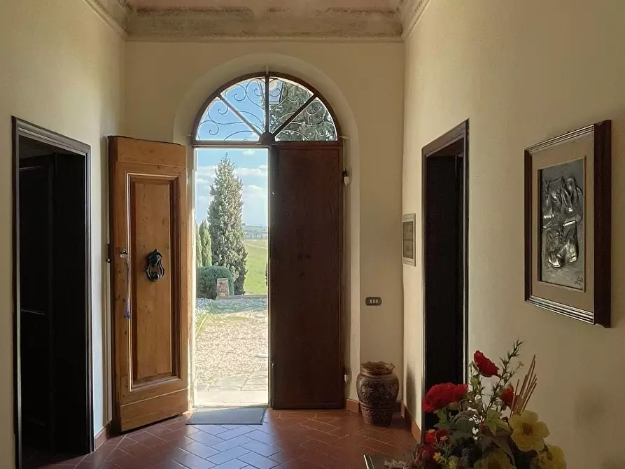 Immagine 12 di Villa in vendita  a Vinci