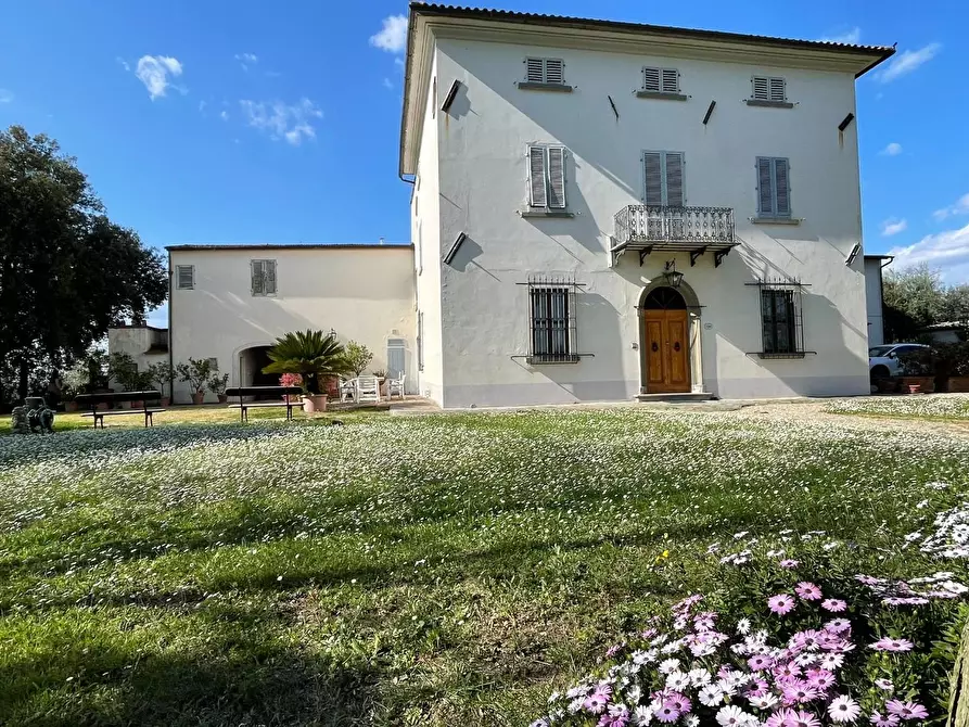 Immagine 74 di Villa in vendita  a Vinci