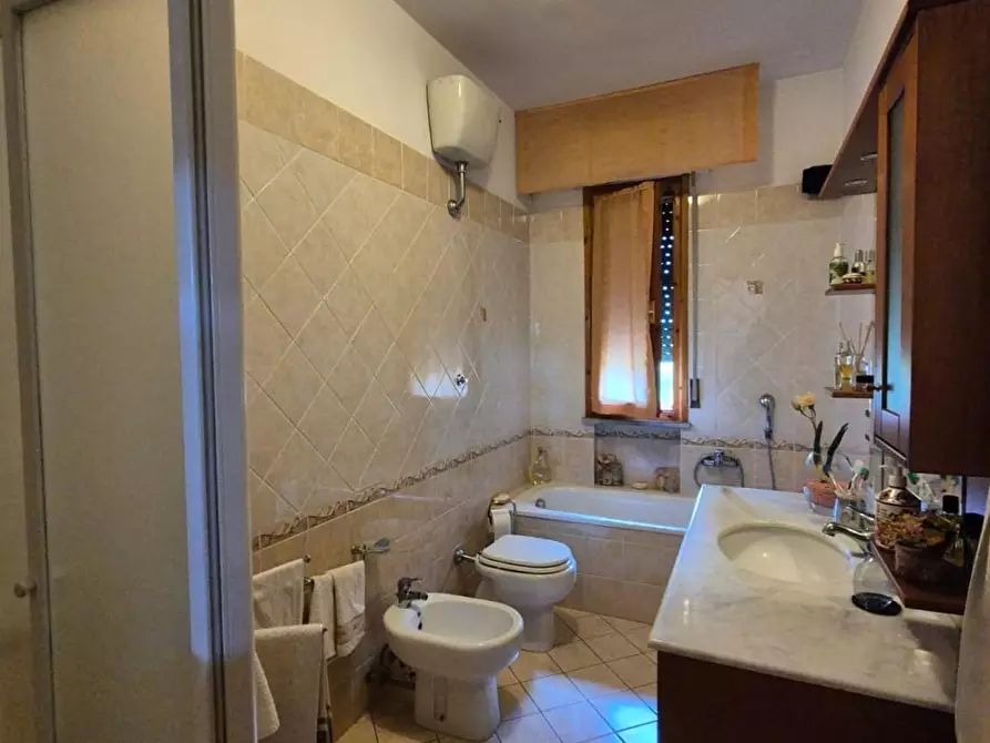 Immagine 12 di Appartamento in vendita  a Santa Croce Sull'arno