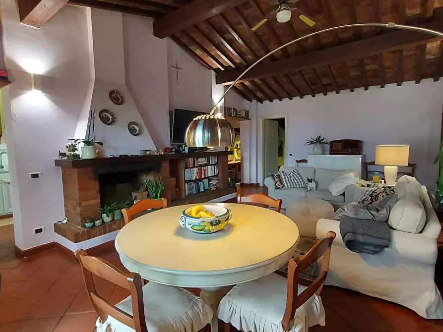 Immagine 37 di Casa trifamiliare in vendita  a Montecarlo