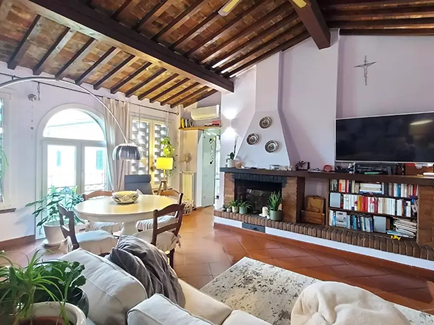 Immagine 59 di Casa trifamiliare in vendita  a Montecarlo