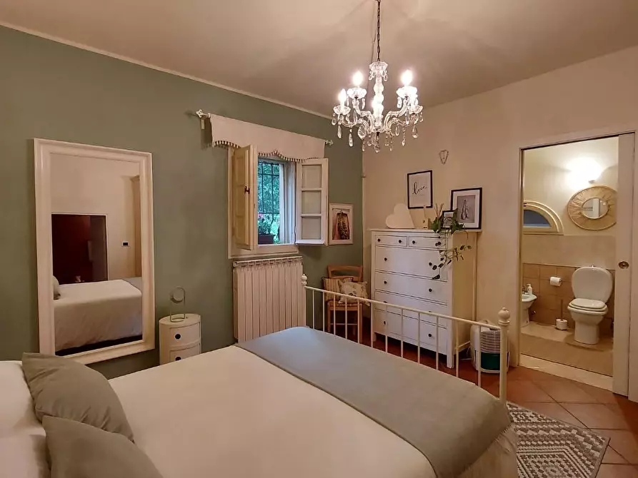 Immagine 33 di Casa trifamiliare in vendita  a Montecarlo