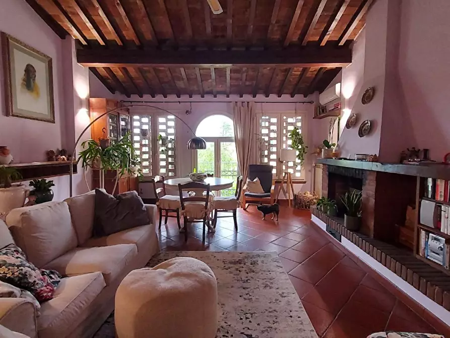 Immagine 5 di Casa trifamiliare in vendita  a Montecarlo