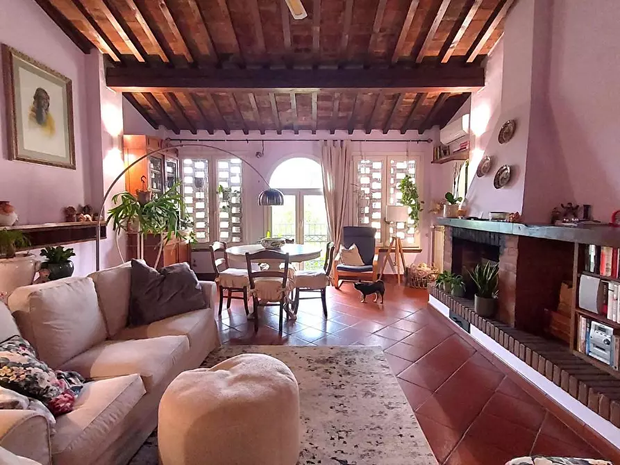 Immagine 77 di Casa trifamiliare in vendita  a Montecarlo