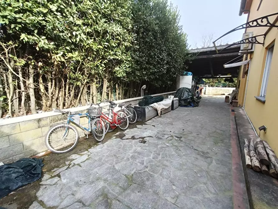 Immagine 29 di Porzione di casa in vendita  a Vinci