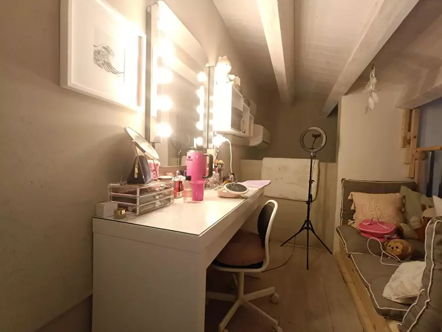 Immagine 24 di Porzione di casa in vendita  a Vinci