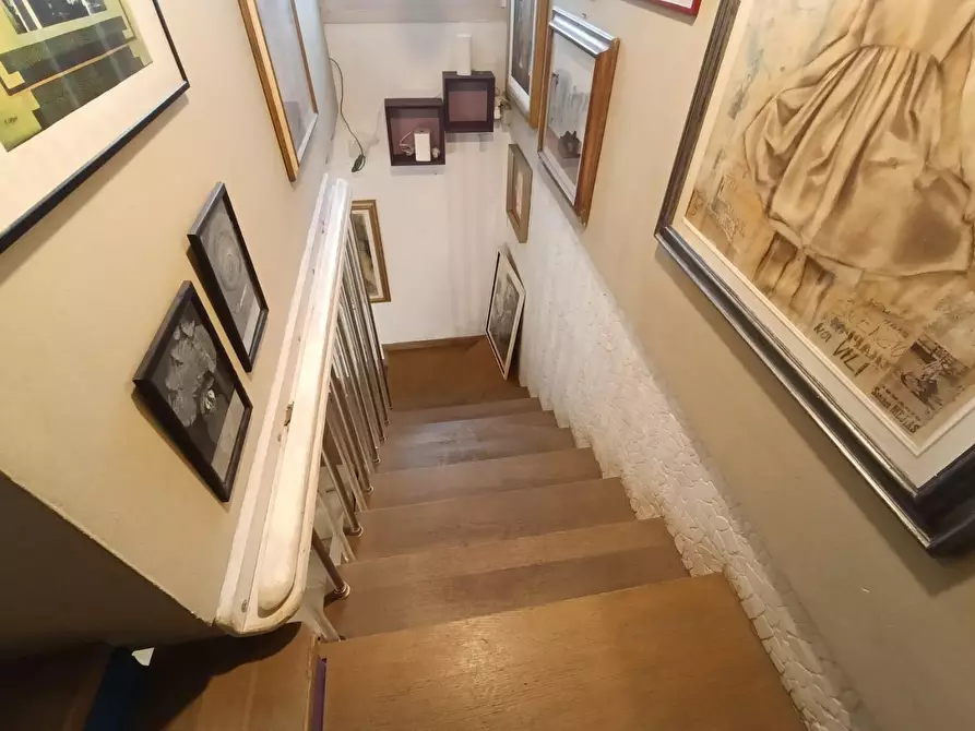 Immagine 15 di Porzione di casa in vendita  a Vinci