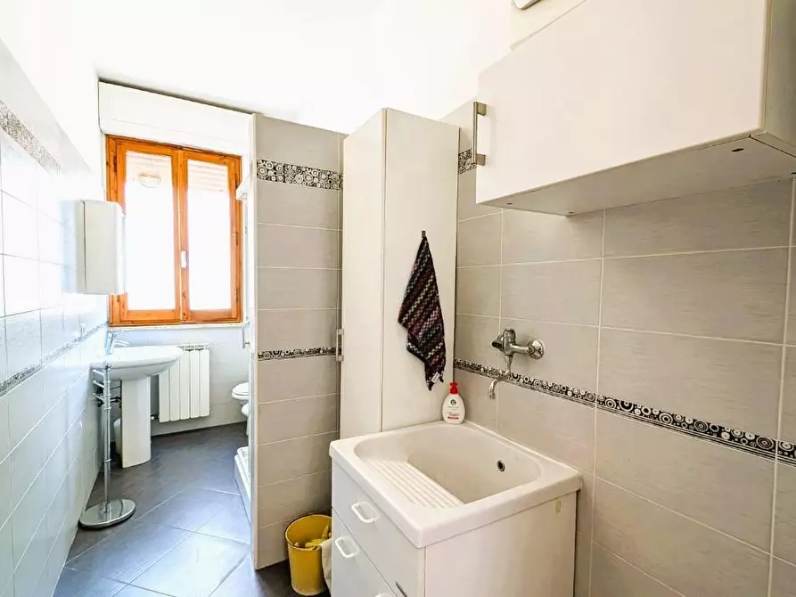 Immagine 8 di Appartamento in vendita  a Empoli