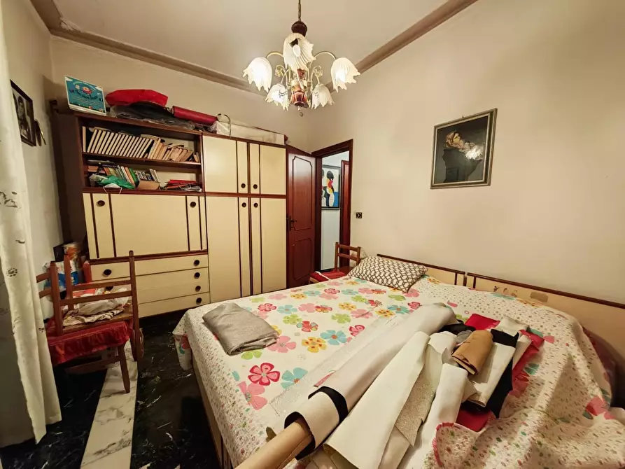 Immagine 12 di Casa indipendente in vendita  a Carrara