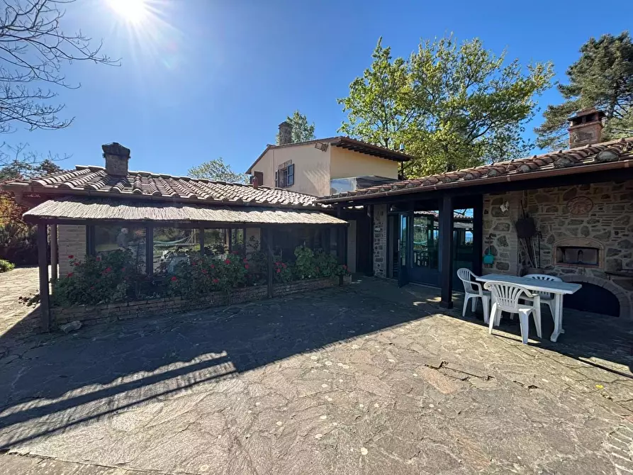 Immagine 2 di Rustico / casale in vendita  a Chianni