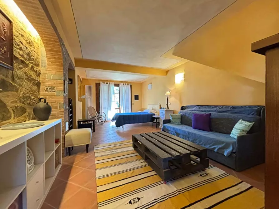 Immagine 21 di Rustico / casale in vendita  a Chianni