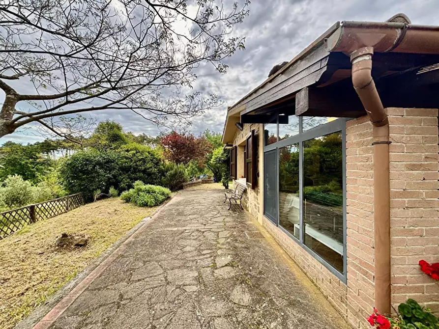 Immagine 5 di Rustico / casale in vendita  a Chianni