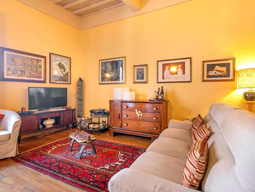 Immagine 5 di Appartamento in vendita  a Pisa