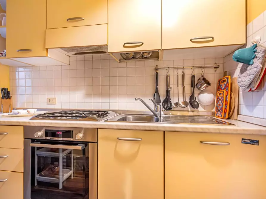 Immagine 7 di Appartamento in vendita  a Pisa